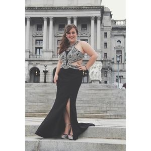 Meet your Posher, Marissa